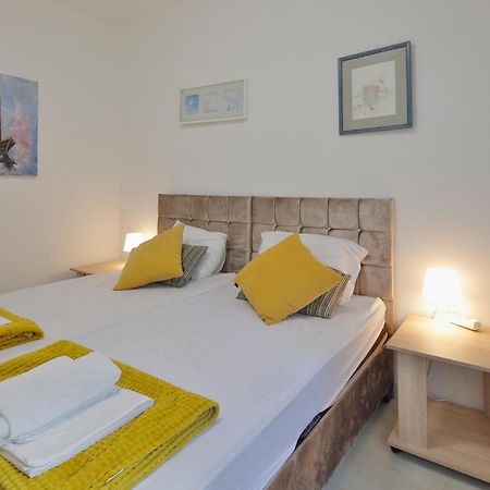 Aviator Apartments & Rooms Nikola Tesla Airport Belgrade Surčin Esterno foto
