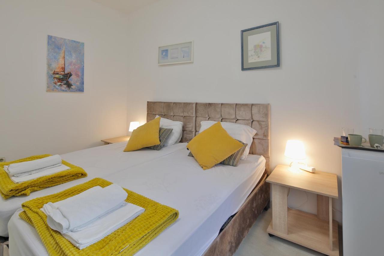 Aviator Apartments & Rooms Nikola Tesla Airport Belgrade Surčin Esterno foto