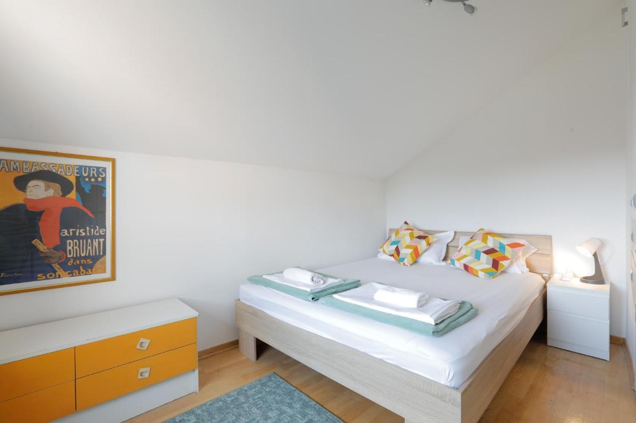 Aviator Apartments & Rooms Nikola Tesla Airport Belgrade Surčin Esterno foto